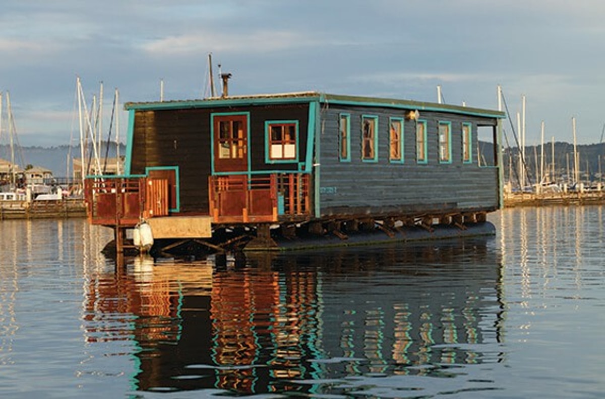 Houseboat Knysna Myrtle Knysna Houseboat