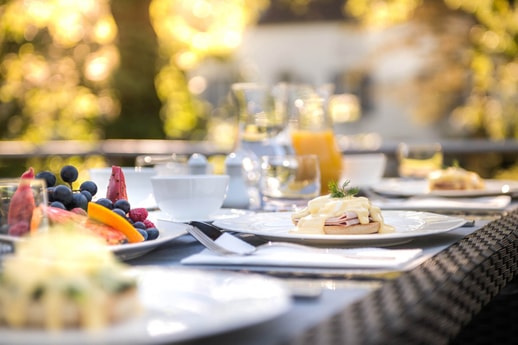 Breakfast alfresco on board the Grand Victoria luxury yacht